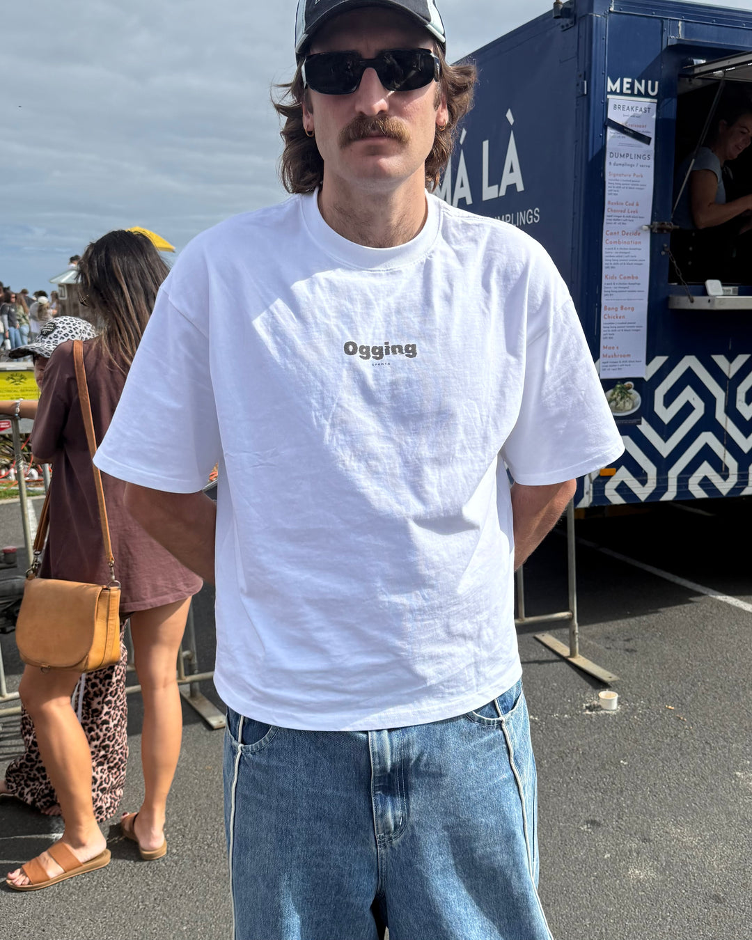 Box-Fit Cropped Tee — Essential